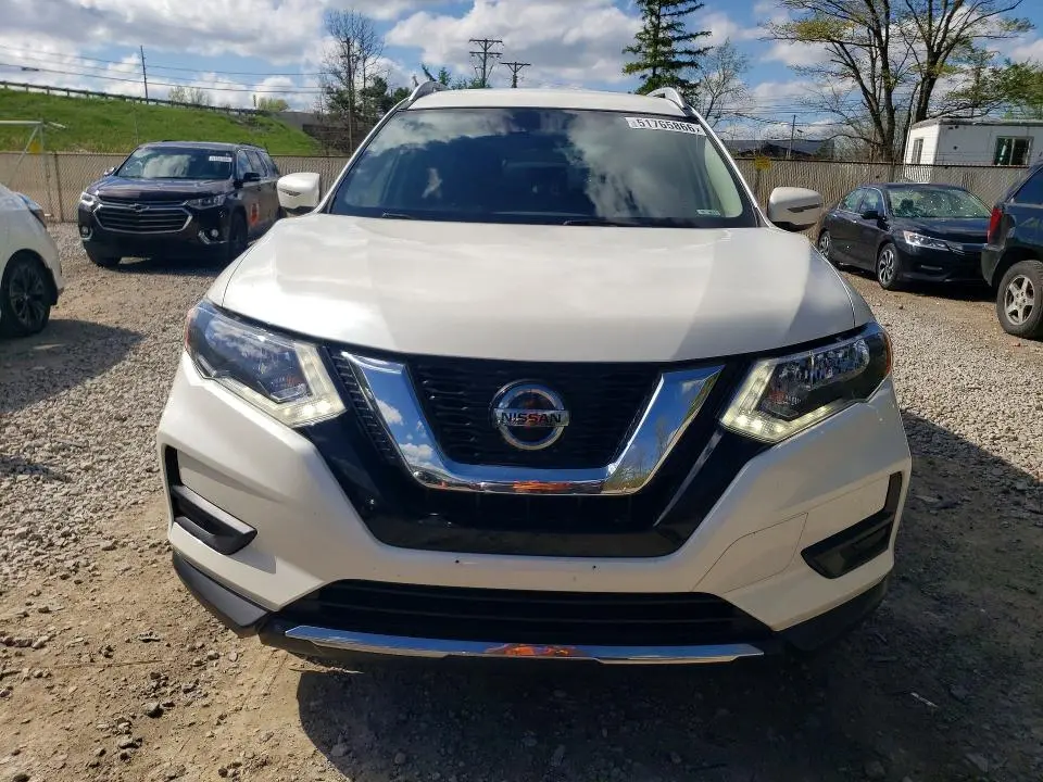 2019 NISSAN ROGUE SV  