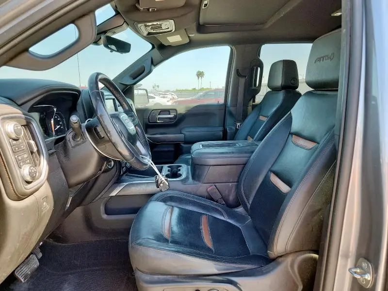 2021 GMC SIERRA K1500 AT4  