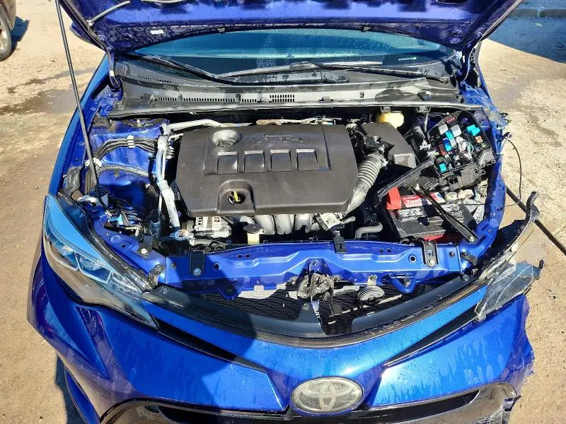 2019 TOYOTA COROLLA SE  
