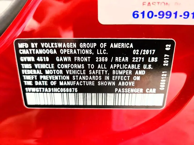 2017 VOLKSWAGEN PASSAT SE  