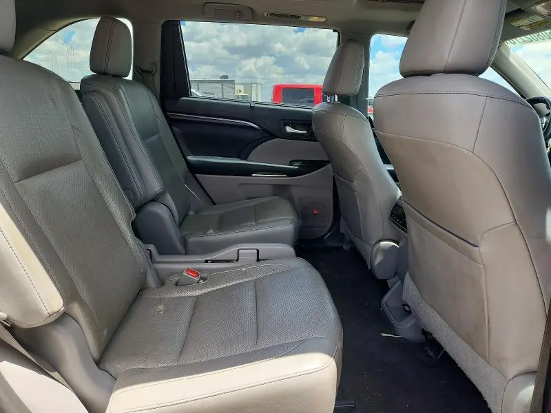 2014 TOYOTA HIGHLANDER LIMITED  