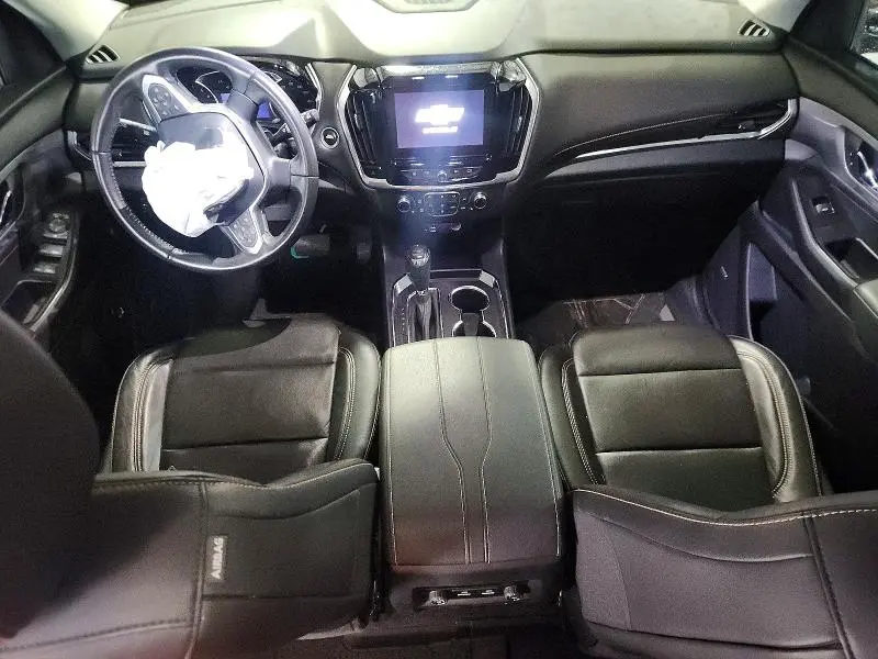 2020 CHEVROLET TRAVERSE LT  