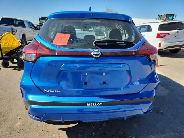 2022 NISSAN KICKS S  