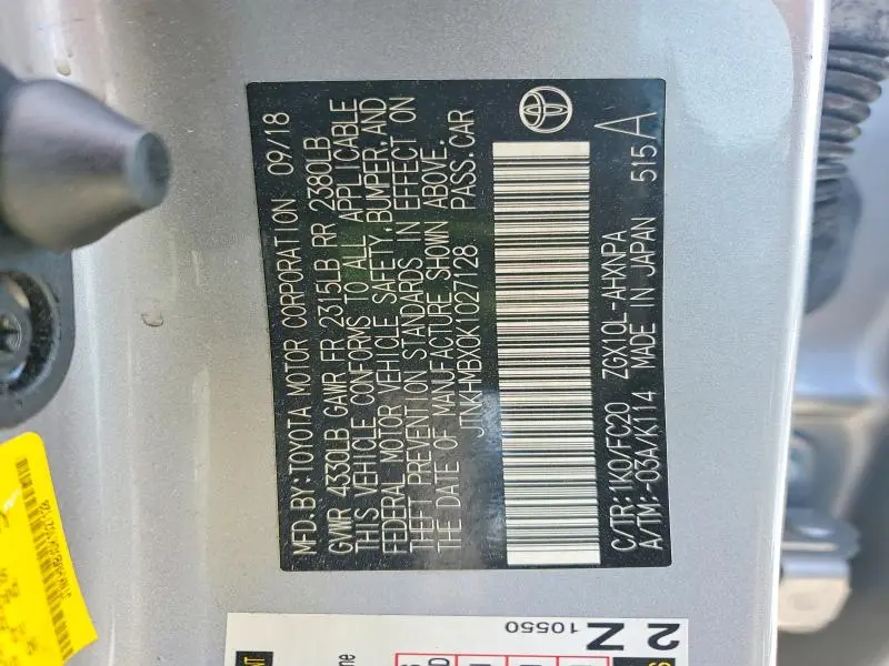 2019 TOYOTA C-HR XLE  