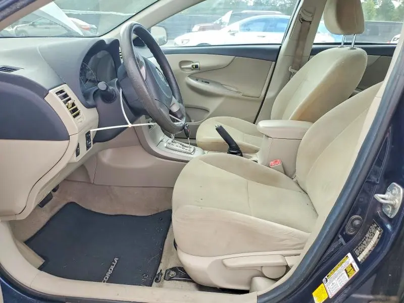 2012 TOYOTA COROLLA LE  
