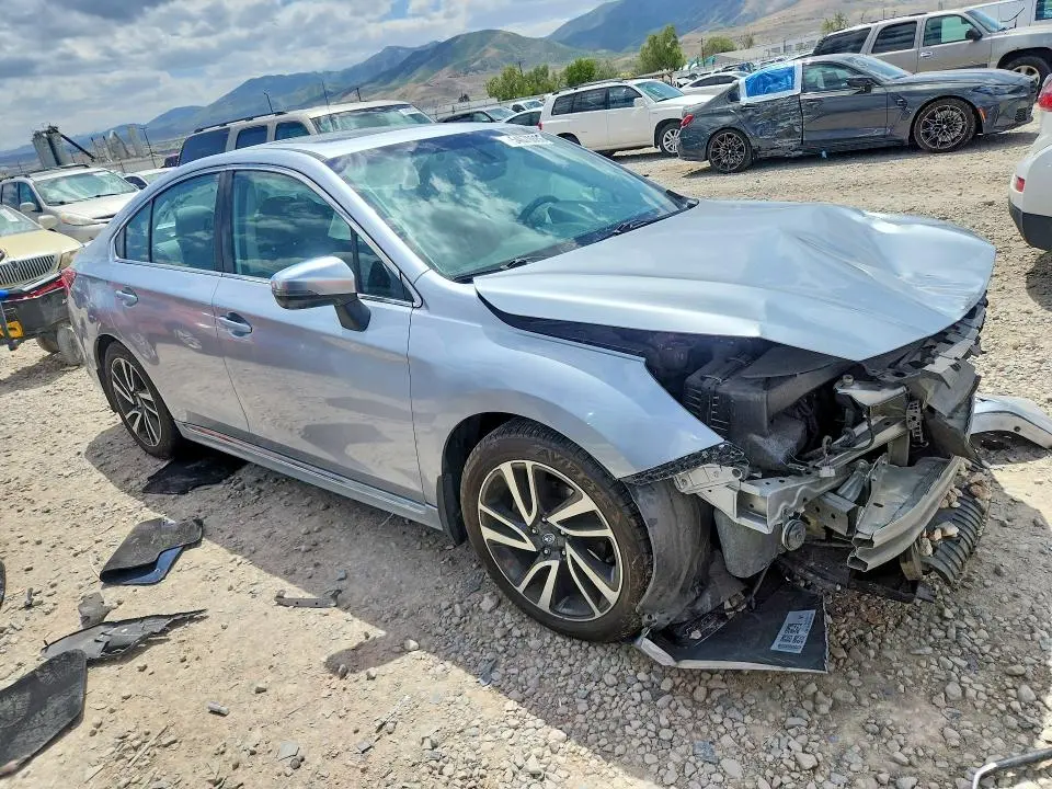 2019 SUBARU LEGACY   