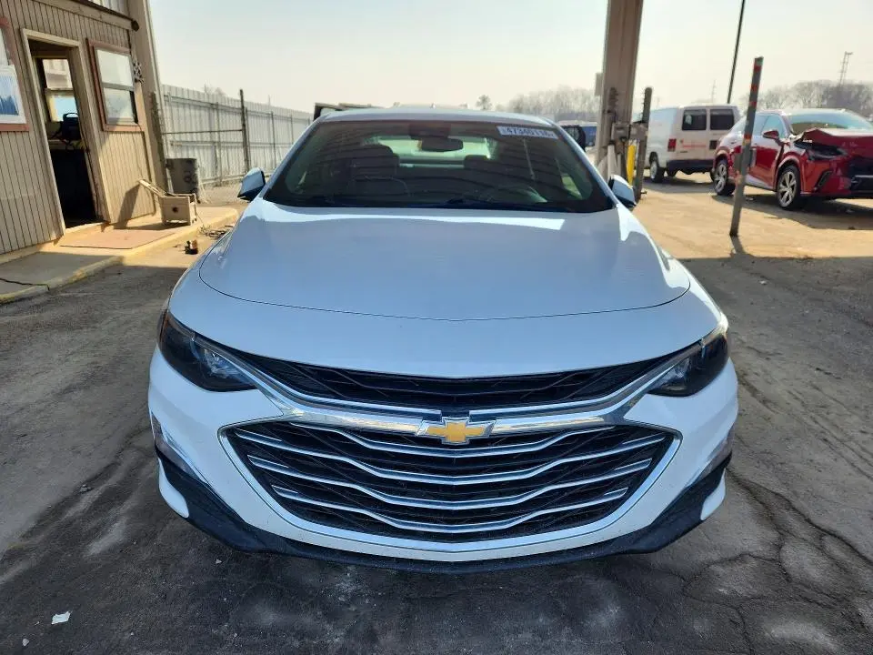 2024 CHEVROLET MALIBU LS  