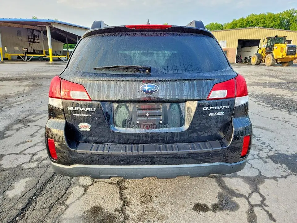 2014 SUBARU OUTBACK 2.5I PREMIUM  