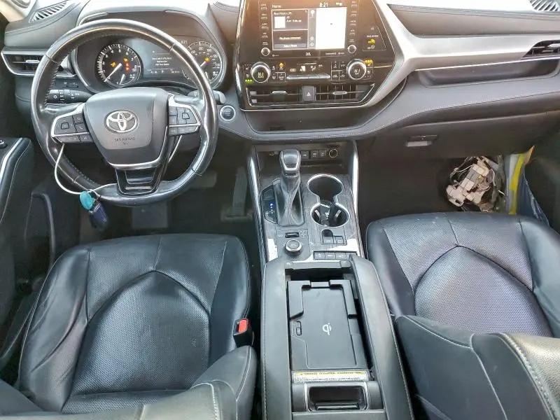 2020 TOYOTA HIGHLANDER LIMITED  