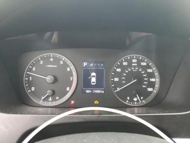 2017 HYUNDAI SONATA SE  