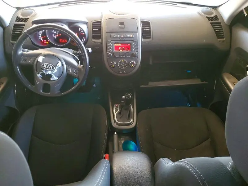 2013 KIA SOUL +  