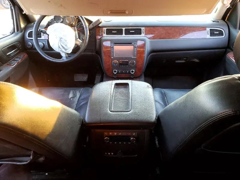 2012 CHEVROLET SUBURBAN K1500 LTZ  