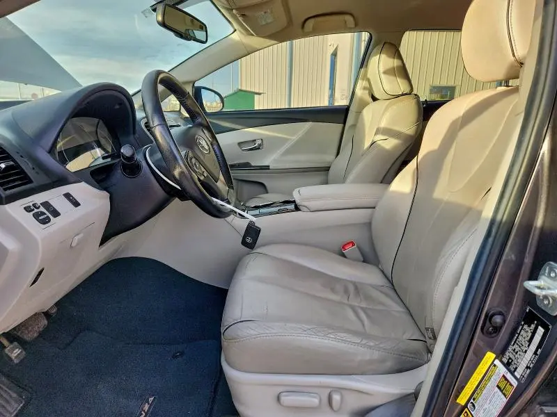 2014 TOYOTA VENZA LE  