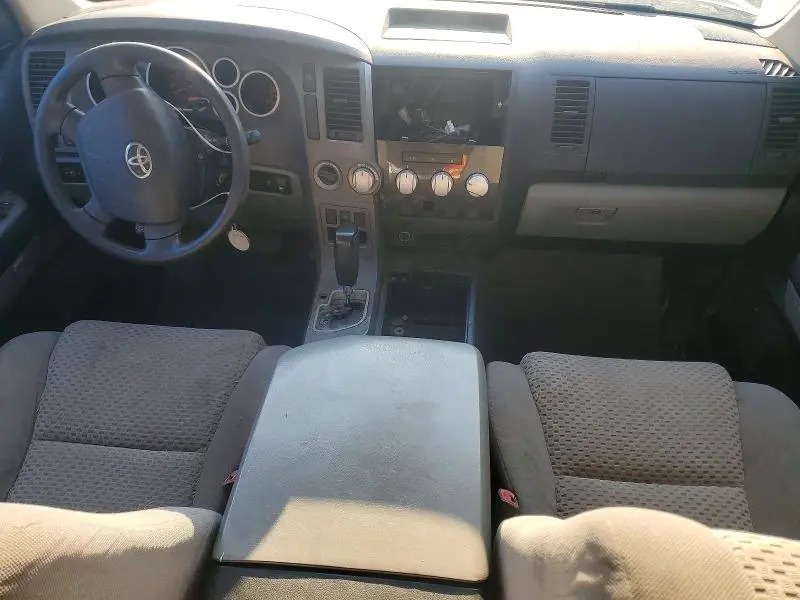 2010 TOYOTA TUNDRA CREWMAX SR5  