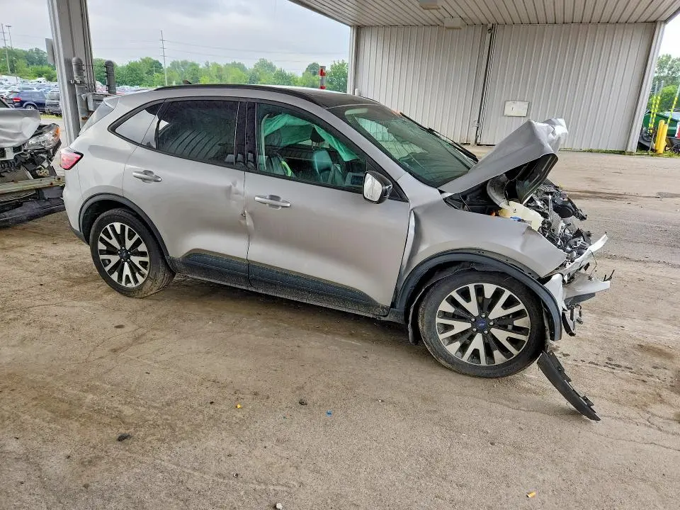 2020 FORD ESCAPE   
