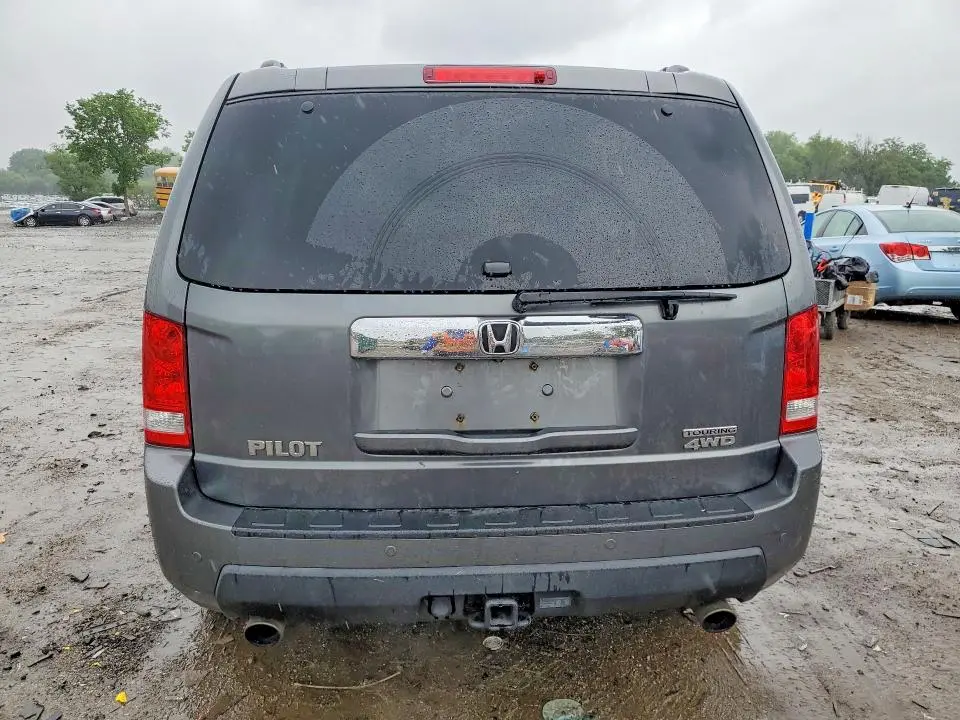 2011 HONDA PILOT TOURING  