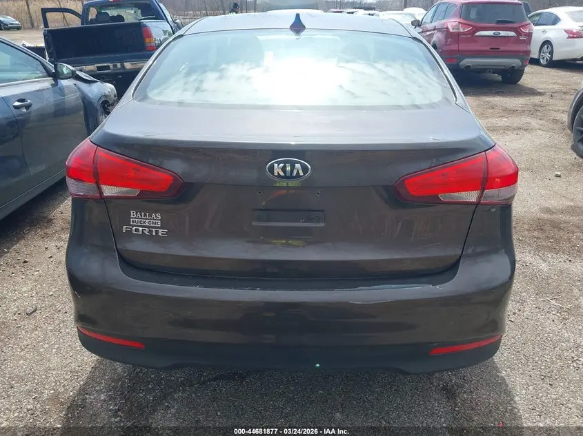 2018 KIA FORTE LX