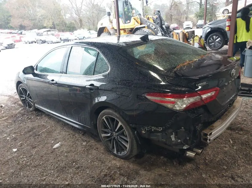 2019 TOYOTA CAMRY XSE