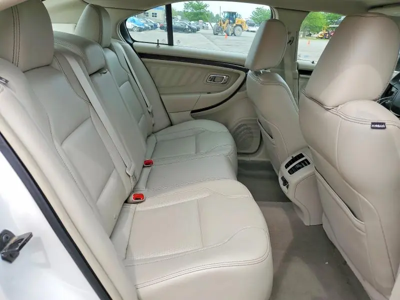 2011 FORD TAURUS LIMITED  