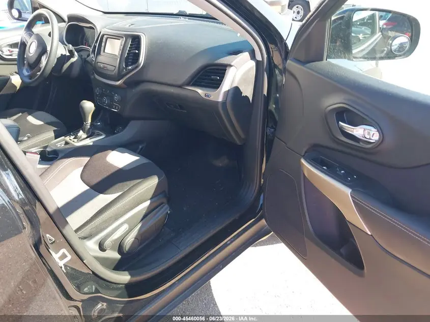 2018 JEEP CHEROKEE LATITUDE 4X4