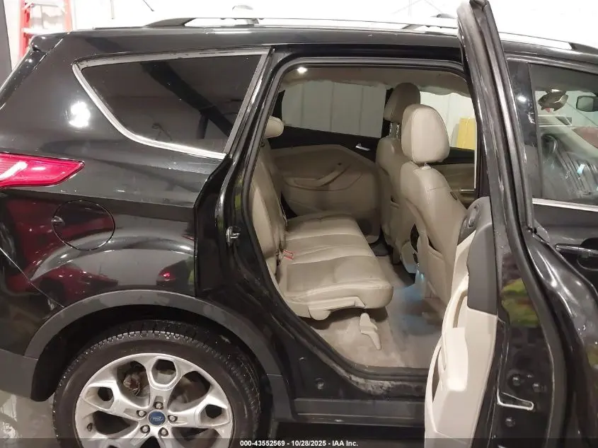 2015 FORD ESCAPE TITANIUM