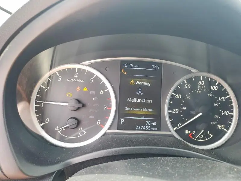 2016 NISSAN SENTRA SV  