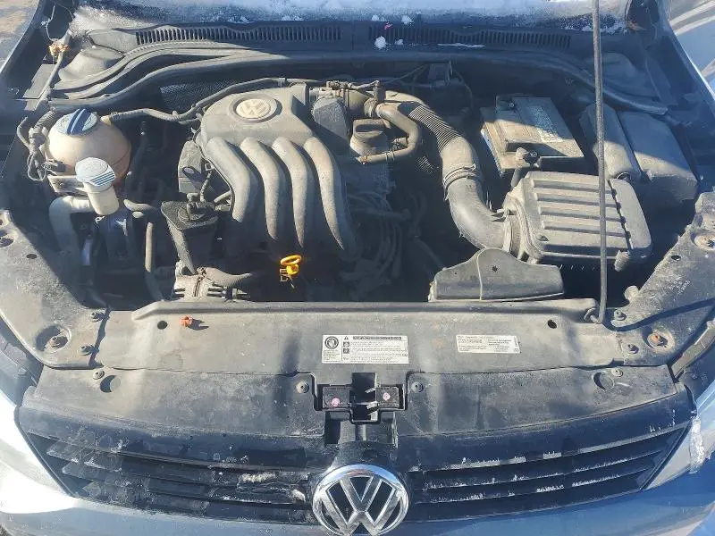 2013 VOLKSWAGEN JETTA BASE  
