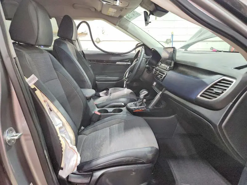 2022 KIA SELTOS S  