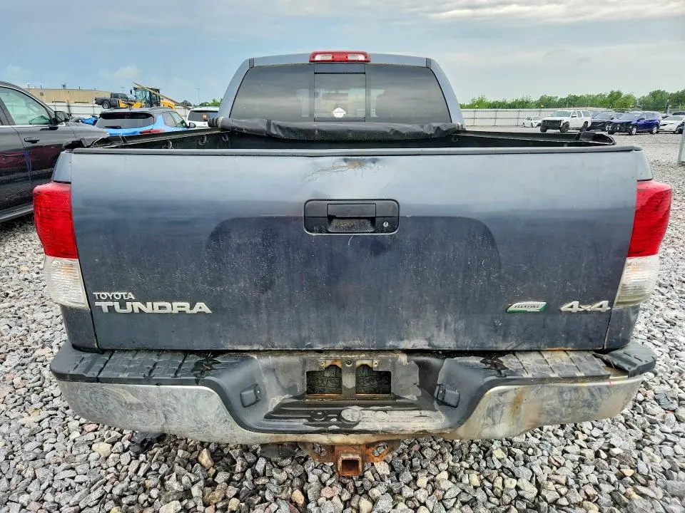 2010 TOYOTA TUNDRA DOUBLE CAB SR5  
