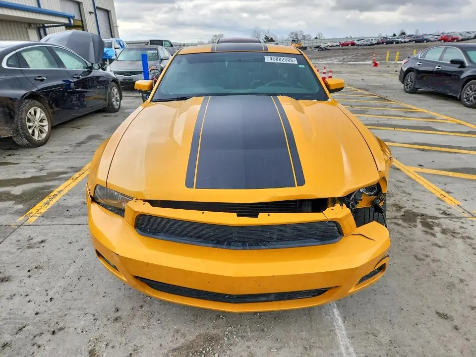 2011 FORD MUSTANG   