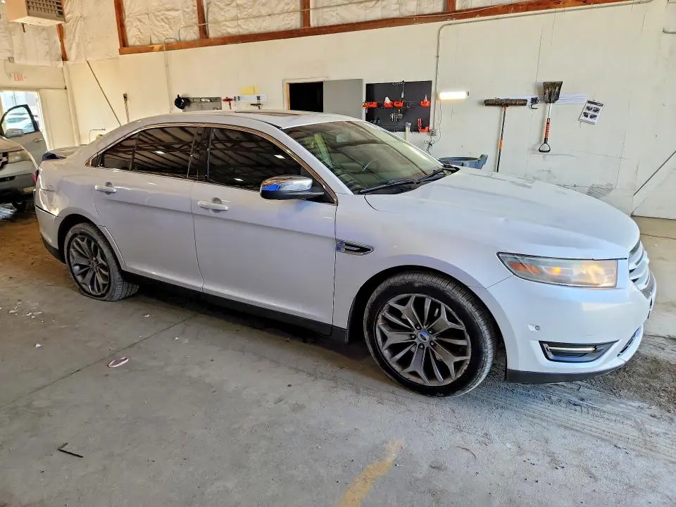 2013 FORD TAURUS LIMITED  