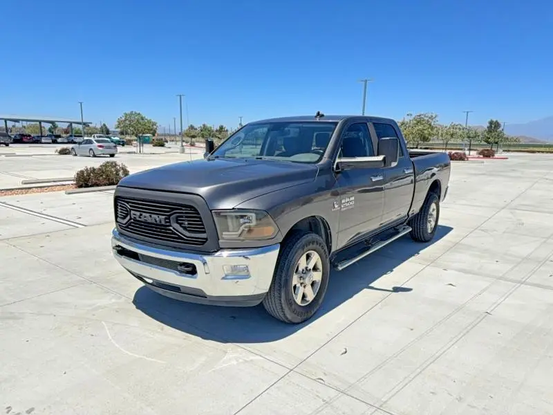 2015 RAM 2500 SLT  