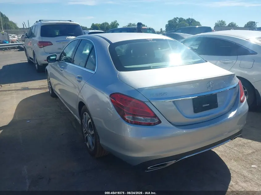 2015 MERCEDES-BENZ C 300  