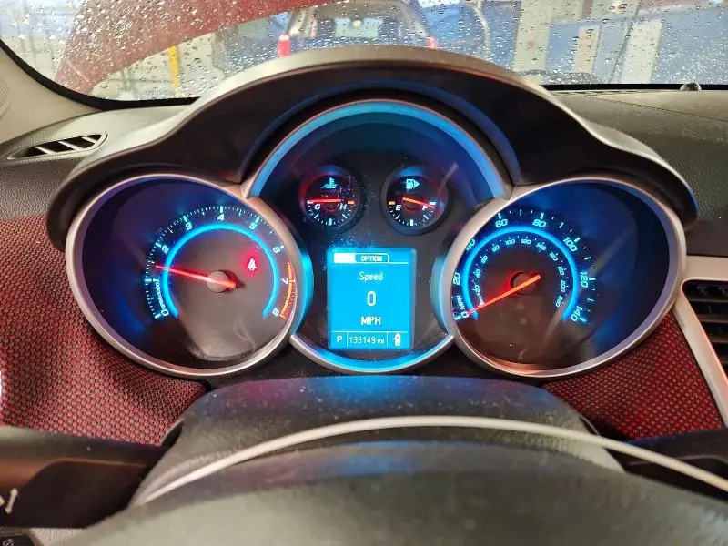 2013 CHEVROLET CRUZE LT  