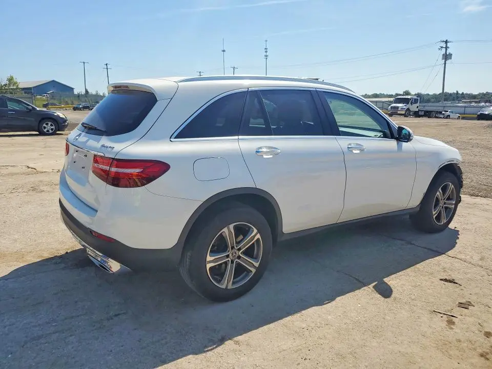 2019 MERCEDES-BENZ GLC 300 4MATIC  