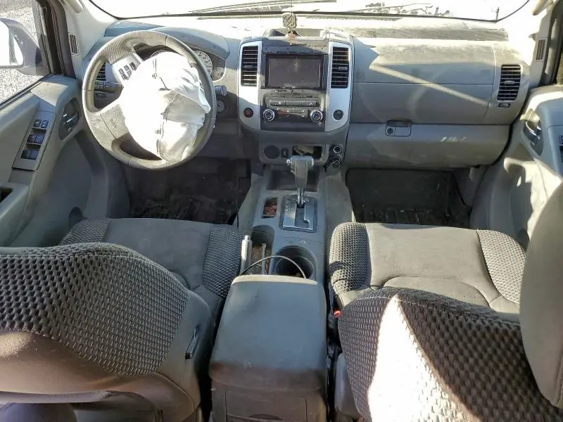 2014 NISSAN FRONTIER S  