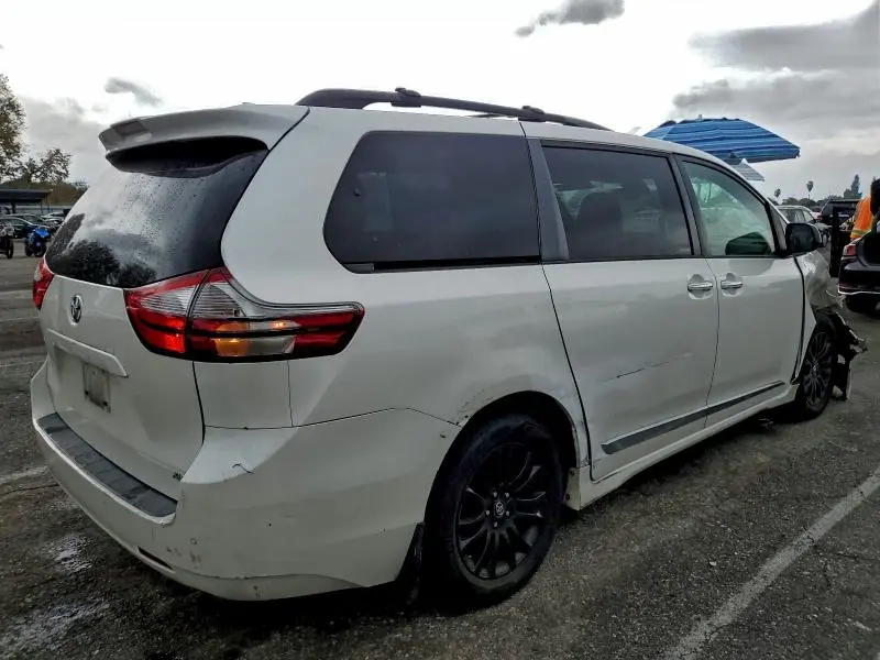 2019 TOYOTA SIENNA XLE 7-PASSENGER AUTO ACCESS SEAT  