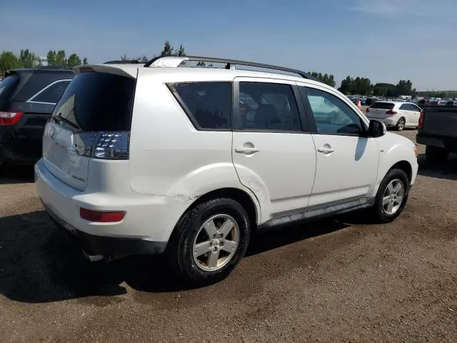 2011 MITSUBISHI OUTLANDER SE  