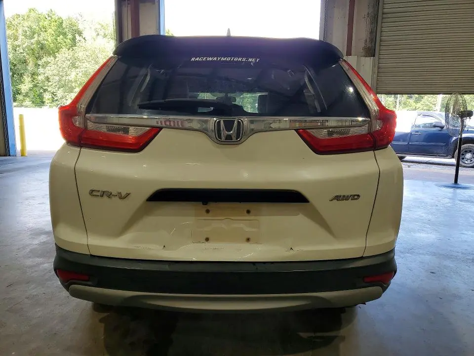 2018 HONDA CR-V LX  