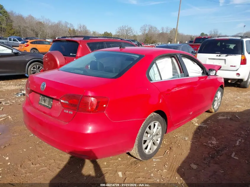 2013 VOLKSWAGEN JETTA SE