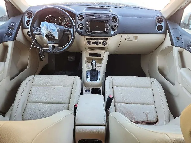 2014 VOLKSWAGEN TIGUAN S  