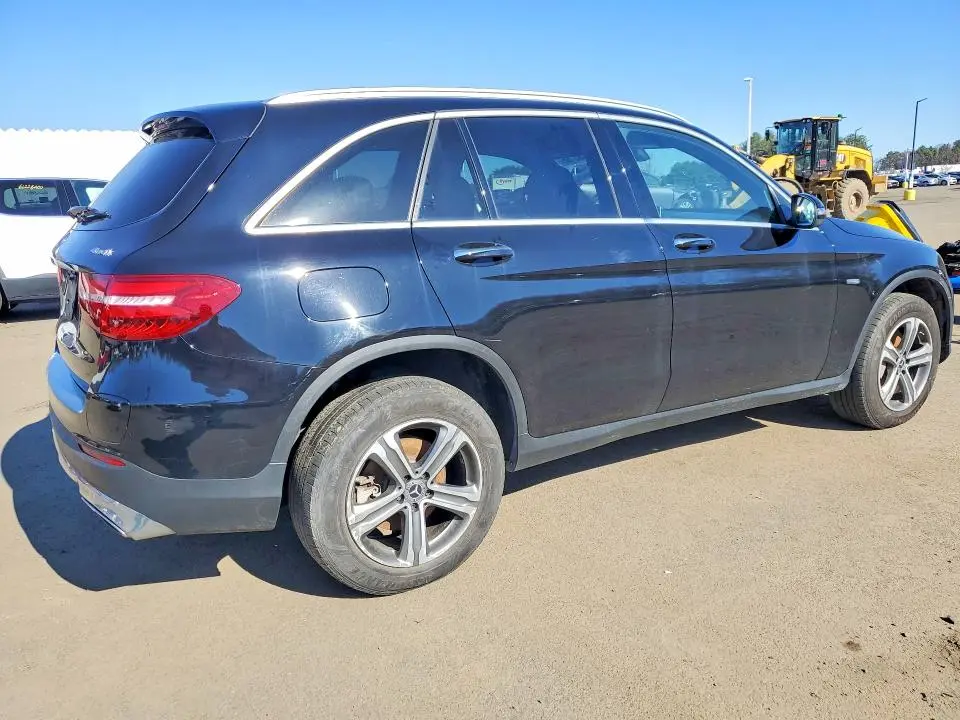 2019 MERCEDES-BENZ GLC 350E  