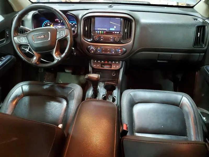 2021 GMC CANYON AT4  