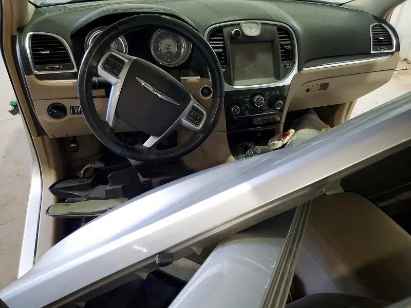 2012 CHRYSLER 300   
