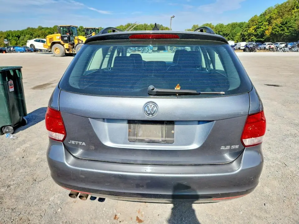 2013 VOLKSWAGEN JETTA S  