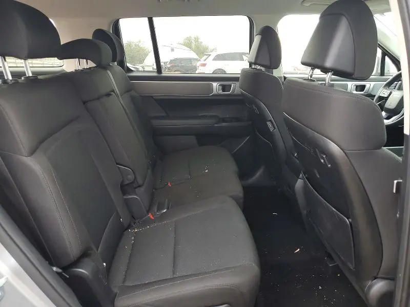2025 HYUNDAI SANTA FE SE  