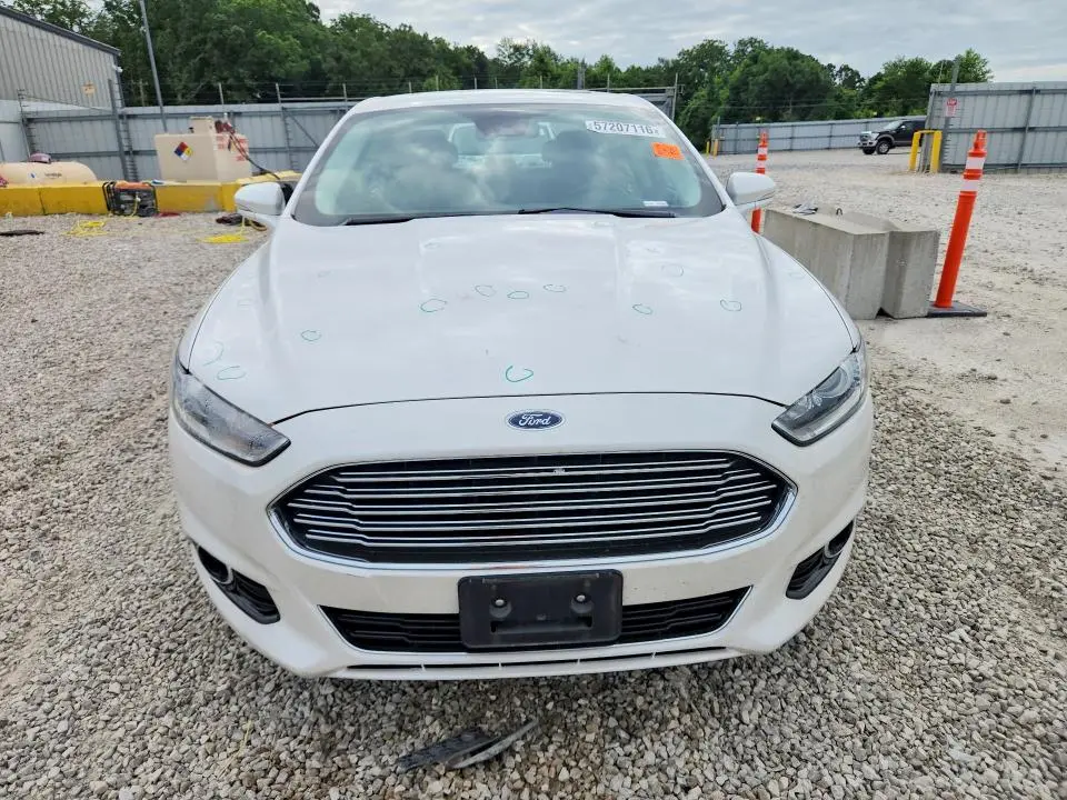 2016 FORD FUSION TITANIUM  