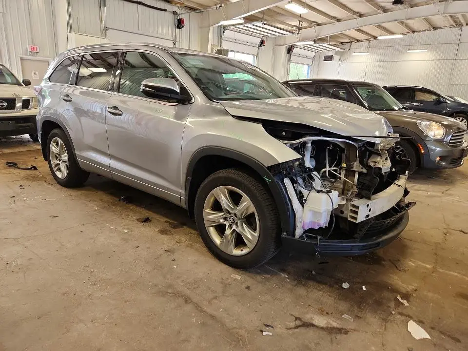 2016 TOYOTA HIGHLANDER LIMITED  