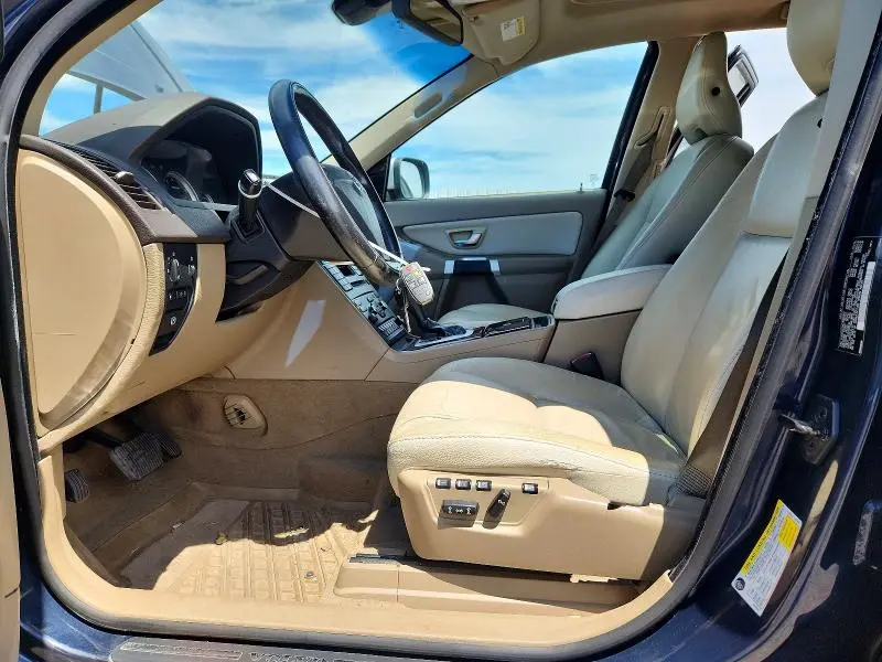 2014 VOLVO XC90 3.2  