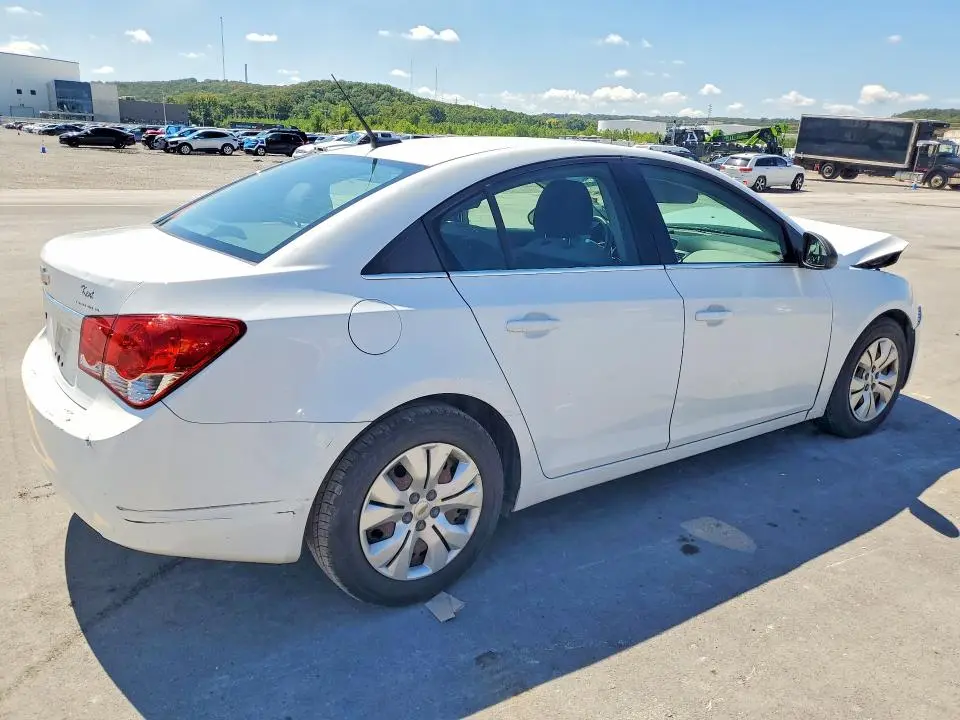2012 CHEVROLET CRUZE LS  